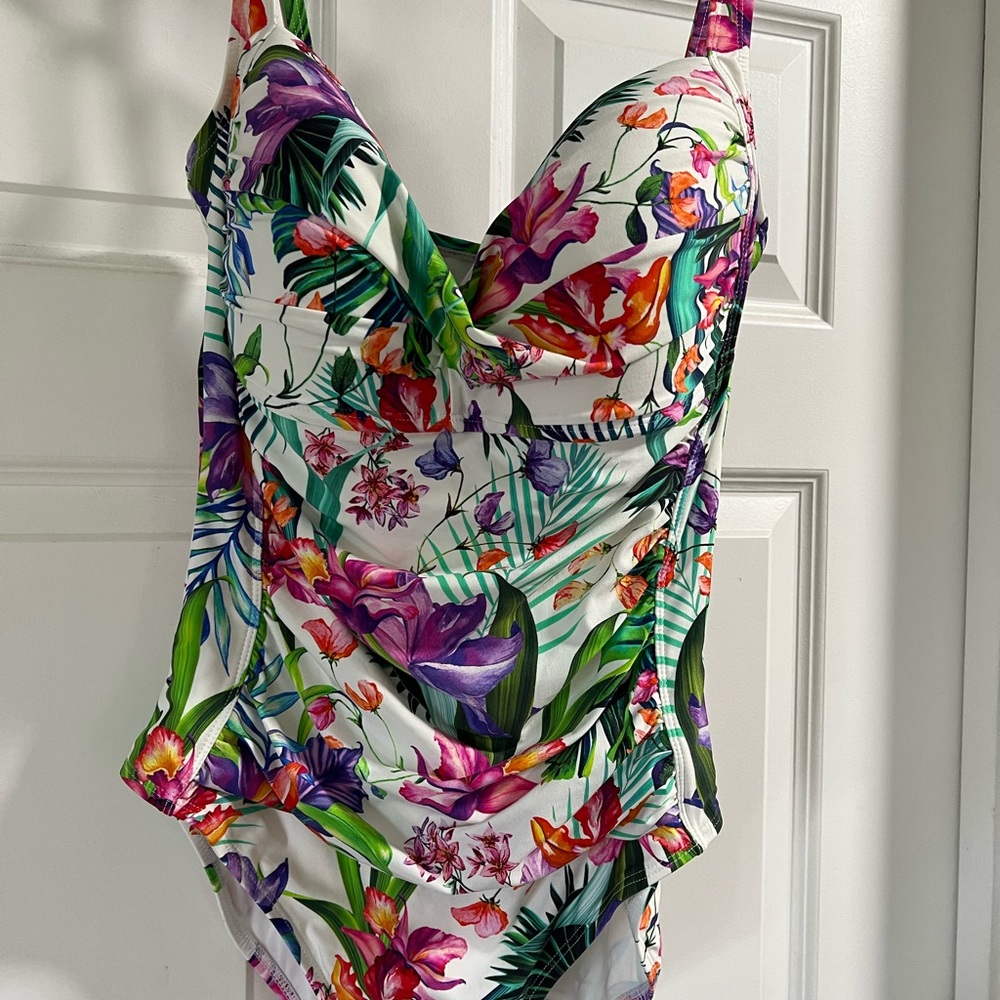 La Blanca Floral One Piece Swimsuit with Ruched Front